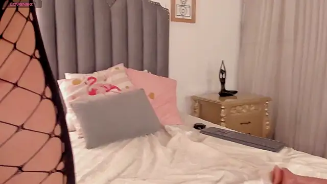 nina_joyce: απευθείας συνομιλία ΧΧΧ