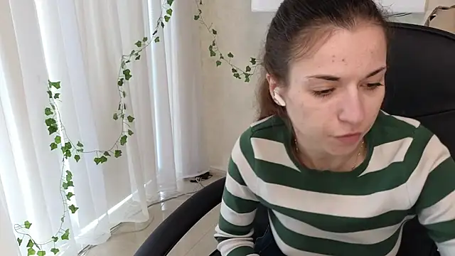 Ulyanix 现场XXX聊天