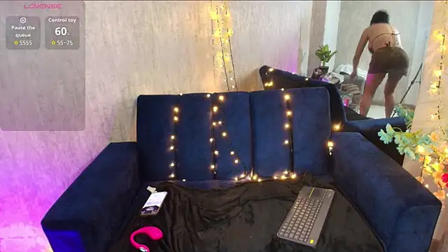 دردشة ValerySilva الجنسية المباشرة