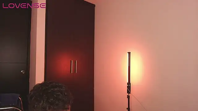 BjornSteel Pertunjukan Webcam