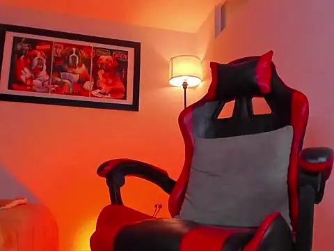 XXX chat uživo modela Dominus_Alpha