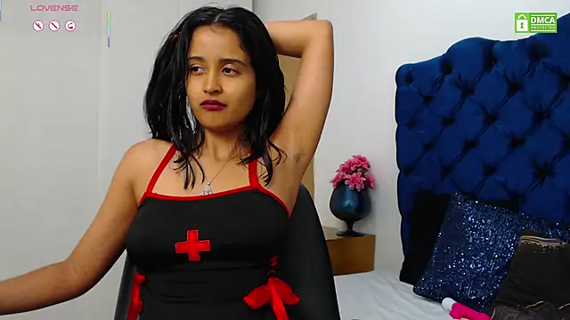 Lili666_ live XXX chat