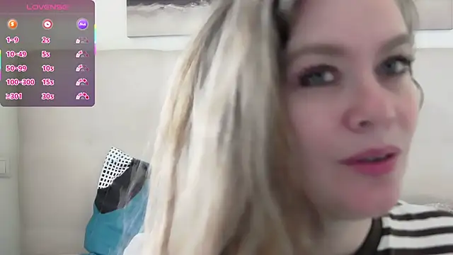 PetersEmily Chat XXX live