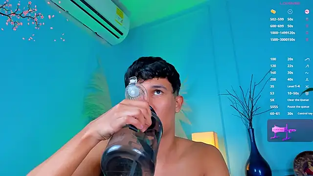 عرض كام Leo_Savage_