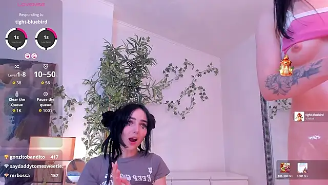 mira0_0 网络视讯表演