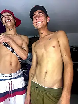 Show modela sintabusexo01 na web-kameri