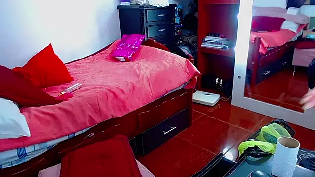 MariamGray1 现场XXX聊天