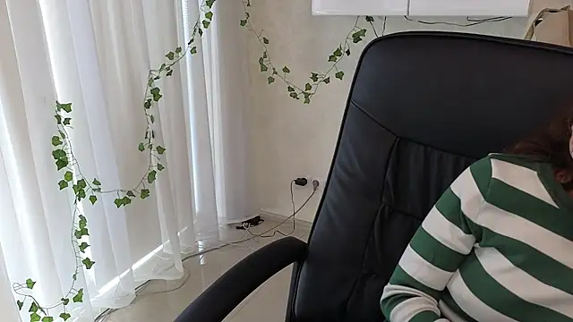 Chat +18 de Ulyanix ao vivo