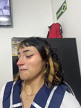 Chat +18 de baby_akuma ao vivo