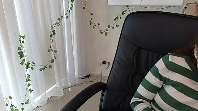 دردشة Ulyanix الجنسية المباشرة