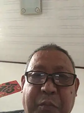 yaocaobi8 Adlı Modelin Canlı XXX Sohbeti