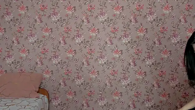 LolaRozzie Chat XXX live