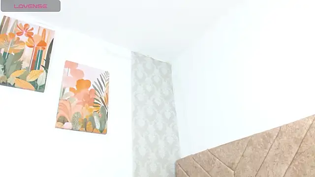 Chat XXX ao vivo de ebony_boobs020