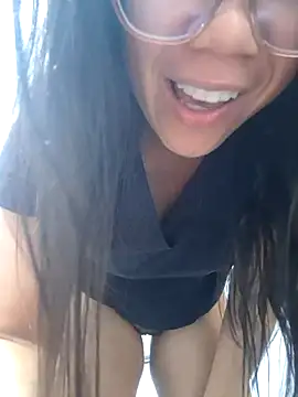 Aila_Phone Chat XXX in diretta