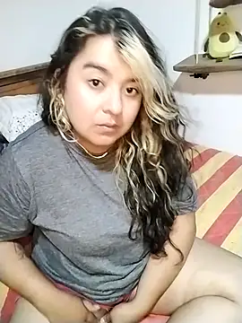 Chat +18 de NaraHills_ ao vivo