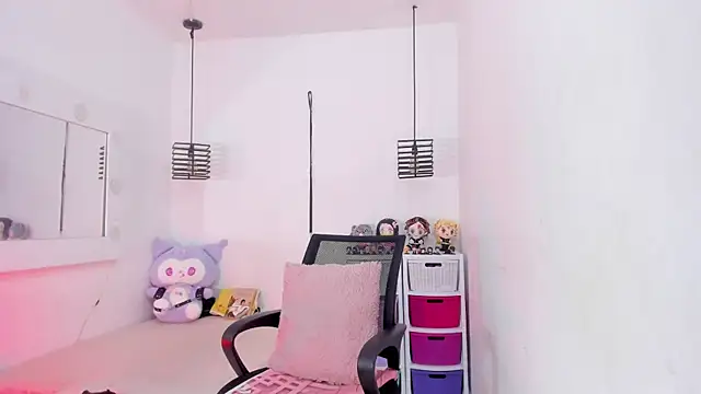 KimberlyJohnsoon Chat XXX in diretta