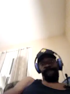 عرض كام BuirdlyVerse