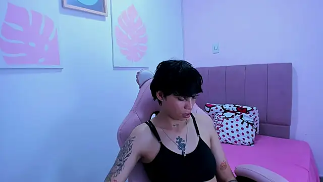 ivyheat3 লাইভ XXX চ্যাট