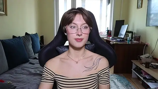 Chat XXX en directo de MalvinaBlum