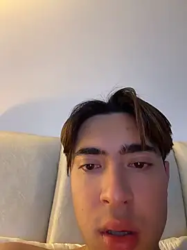 MatthewMoore_: απευθείας συνομιλία ΧΧΧ