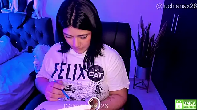 lucy26_'s Live XXX Chat