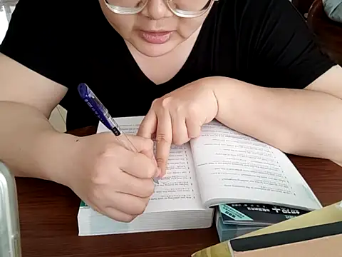 دردشة AngelwithEcup الجنسية المباشرة