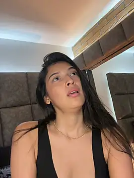 دردشة BrigitteVons الجنسية المباشرة