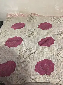 yaocaobi8's Webcam Show