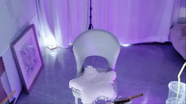 cherry-tina Chat XXX in diretta