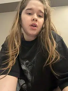 Živý XXX chat HornyGirlH