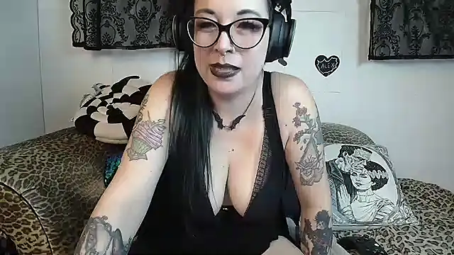 Missy-Dee's Live XXX Chat