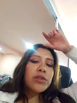 -TheCatCrazy- Live XXX-Chat