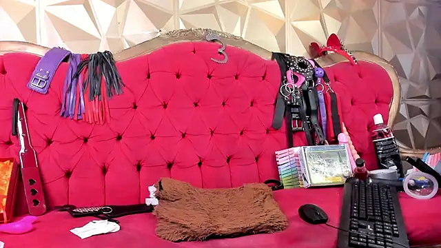 Chat XXX en directo de Charlotte_Bms7