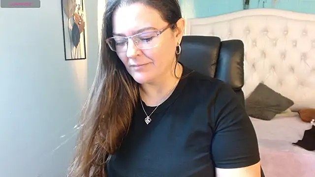 MsJossie: онлайн-секс-чат