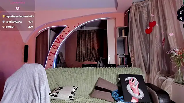 Czat XXX na żywo – Luna_Reid