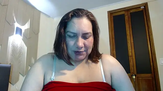 mia_coral1's Live XXX Chat