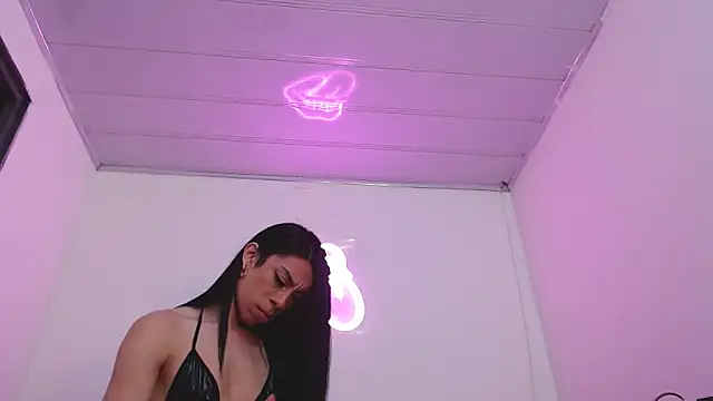 valerii_fox_69 Adlı Modelin Web Kamerası Şovu