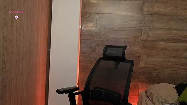 connor_h1のウェブカメラショー