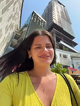 MiraReach Chat XXX live