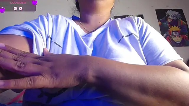 KittyHot20: онлайн-секс-чат