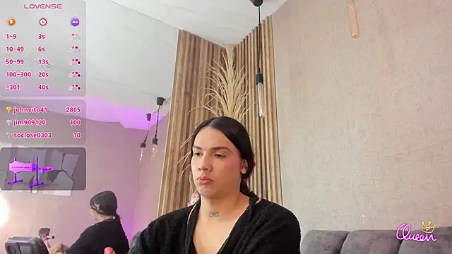 Almaazz 现场XXX聊天