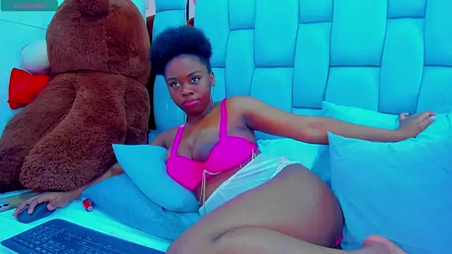 hazellanee's Live XXX Chat