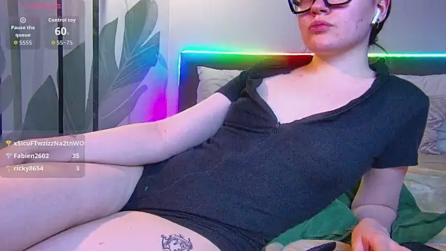 R_I_N_A Obrolan Langsung XXX