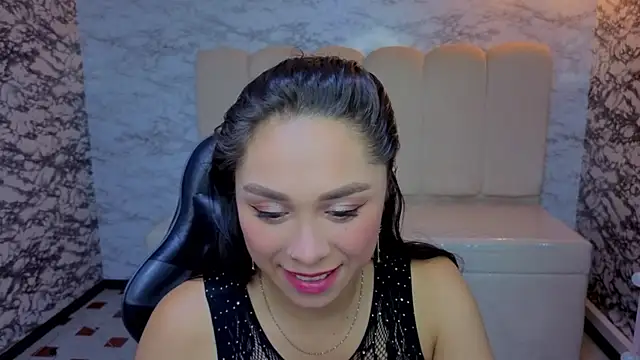 دردشة Angel_Rose_v الجنسية المباشرة