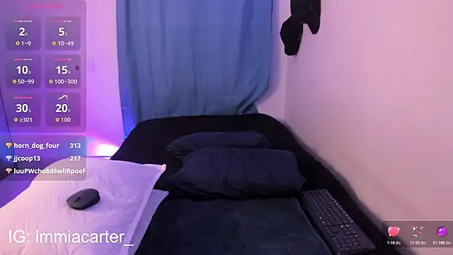 miaxcarter: онлайн-секс-чат