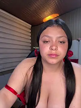 Chat XXX en directo de Cute_Angell_