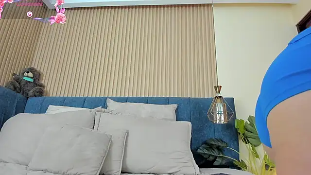 XXX chat uživo modela kathecute__