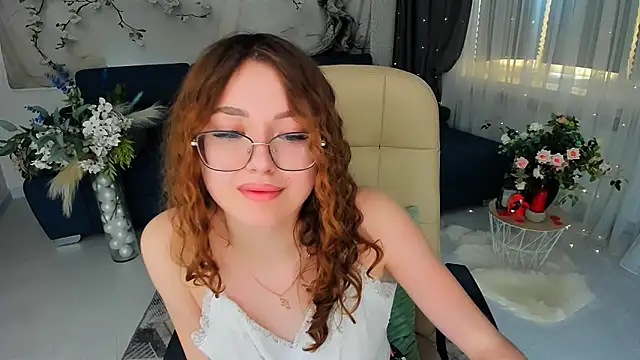 Živý XXX chat SereneFlame