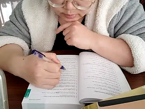 AngelwithEcup Obrolan Langsung XXX