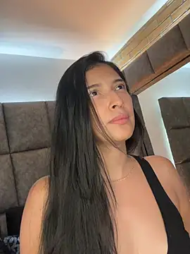 Chatroom XXX en direct de BrigitteVons